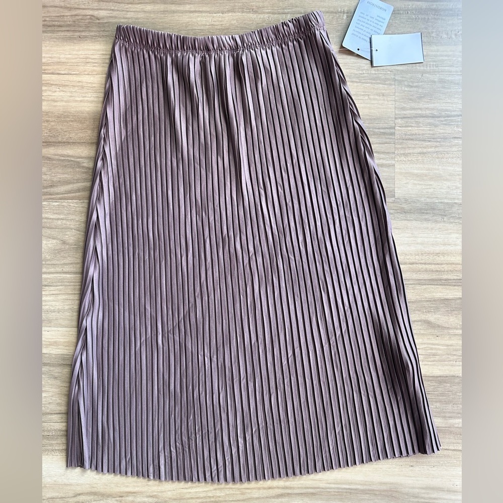 Forgotten Grace taupe pleated skirt